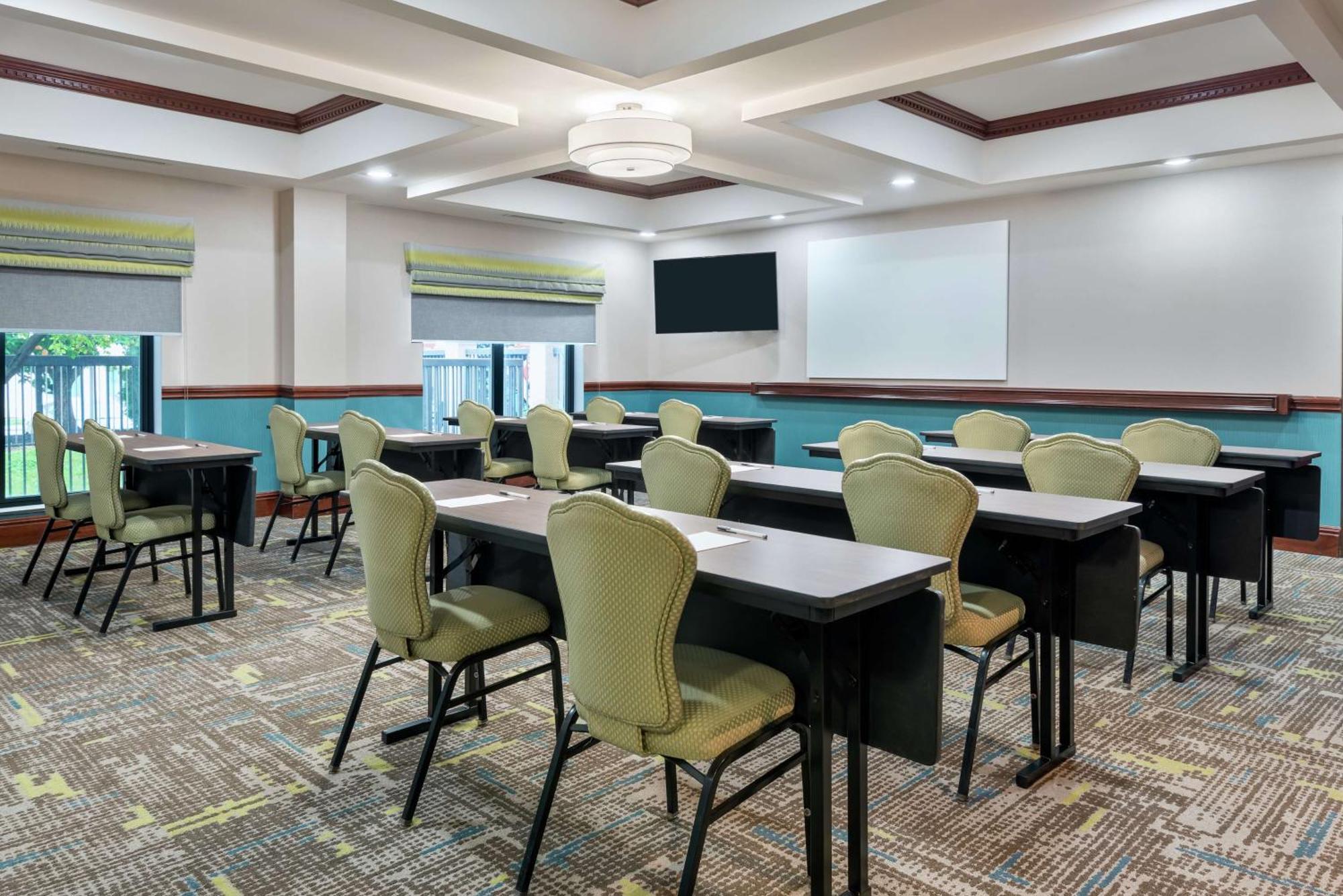 Hampton Inn South Plainfield-Piscataway Zewnętrze zdjęcie